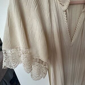 ZARA CREAM DRESS SMALL